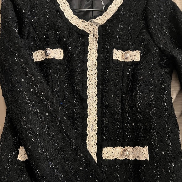 ladies jacket- unique design - Picture 12 of 15